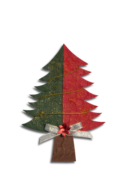 白色背景上的纸圣诞树图片下载