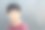 亚洲人的肖像与CopySpace隔离微笑图片下载