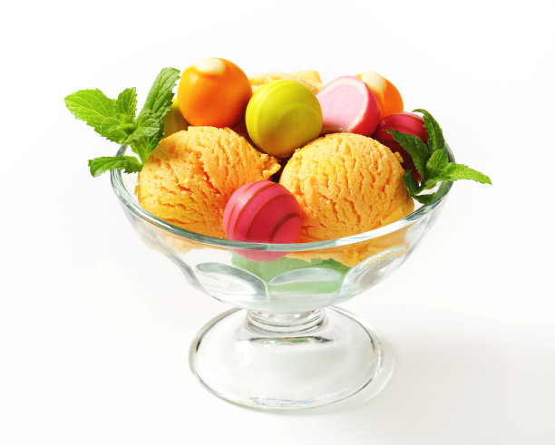 水果口味的冰淇淋和果仁糖图片下载