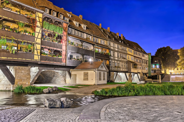 晚上是克雷默布鲁克大桥，埃尔福特图片下载