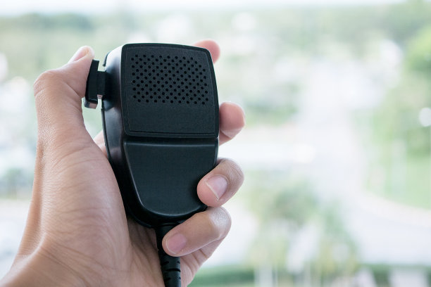 手持手提收音机的手机图片下载