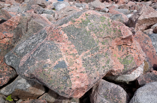 片麻岩和花岗岩图片下载