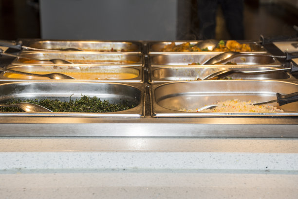 许多碗不同的食物图片下载