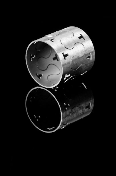 激光切割金属管材图片下载