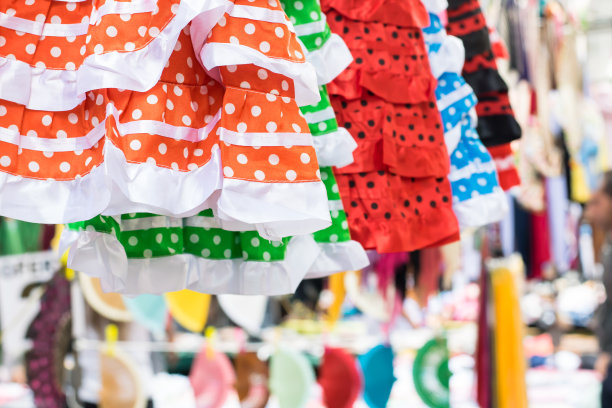 弗拉门戈礼服。图片下载