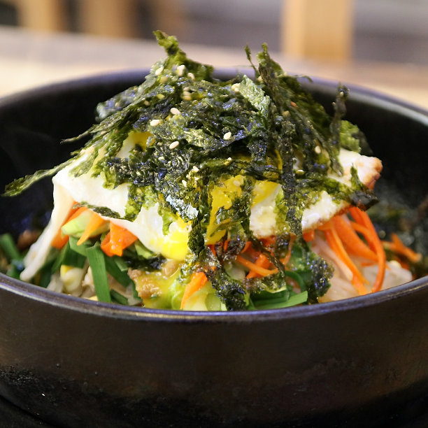 韩国的石锅拌饭图片下载