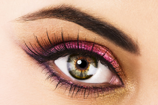 女人的眼睛图片下载