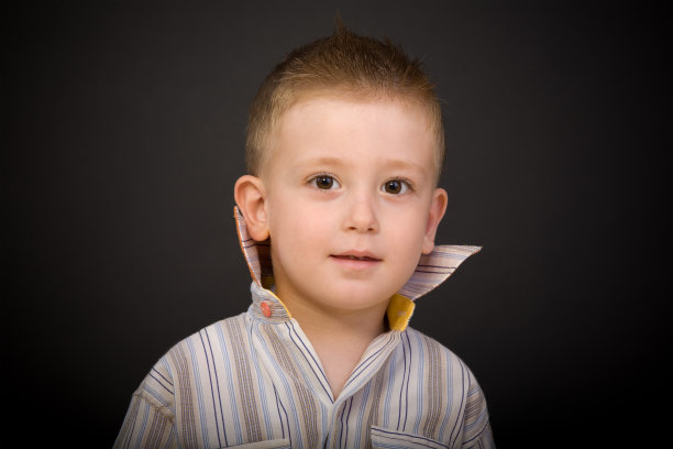 小男孩XL图片下载