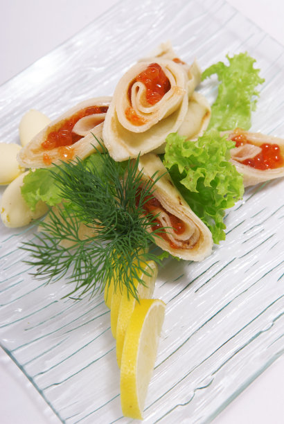 煎饼配红鱼子酱图片下载