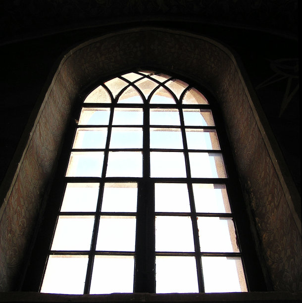 透过窗户的光线图片下载