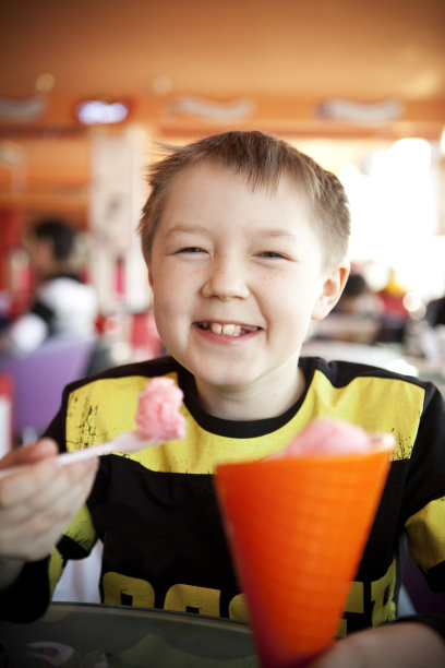 吃东西。图片下载