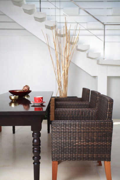 经典的餐桌图片下载