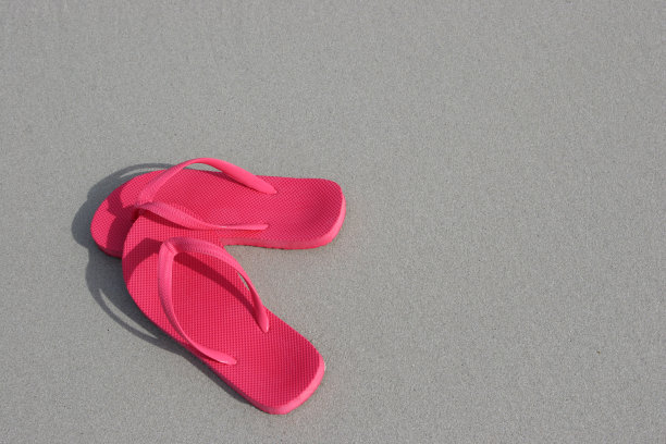 踢掉你的鞋子图片下载