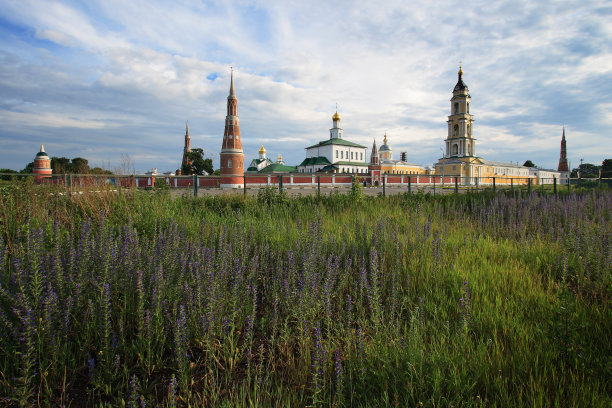 科隆纳的戈洛特文修道院图片下载