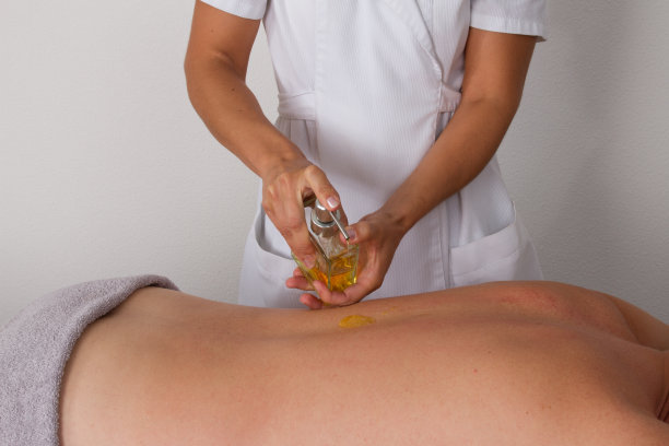 烛光按摩图片下载