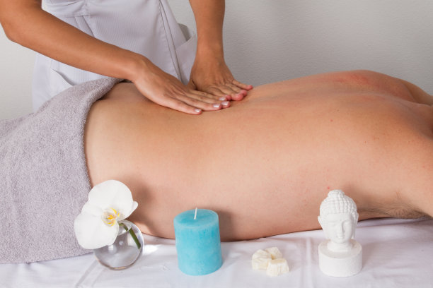 烛光按摩图片下载