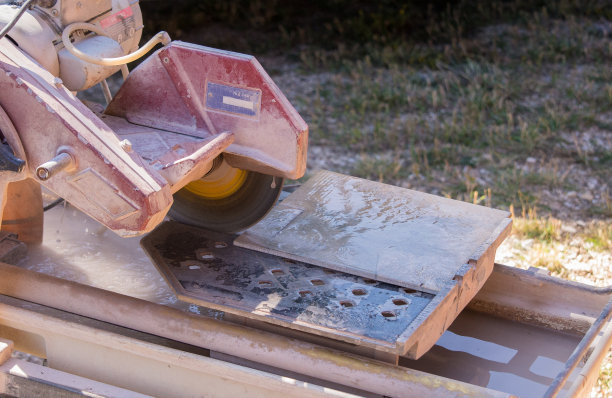 瓷砖湿了图片下载