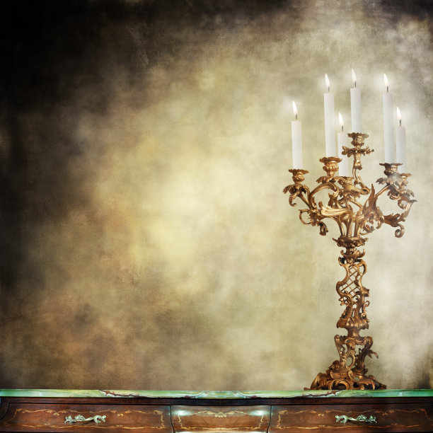 的枝状大烛台图片下载