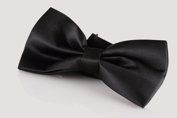 黑色领结靠近图片下载