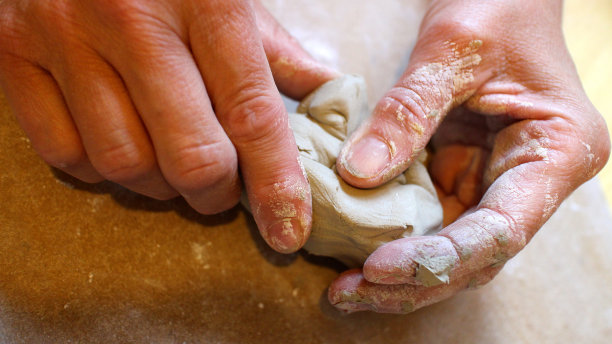 与粘土图片下载