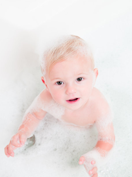 干净的孩子图片下载