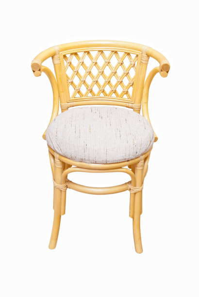 白色背景上的藤椅图片下载