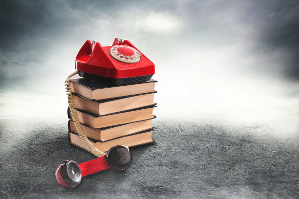 复古的红色电话图片下载