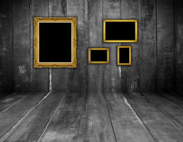 古色古香的金框木镶板图片下载