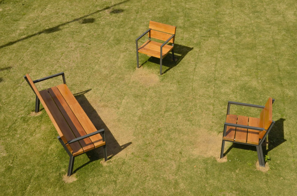 孤独的椅子图片下载