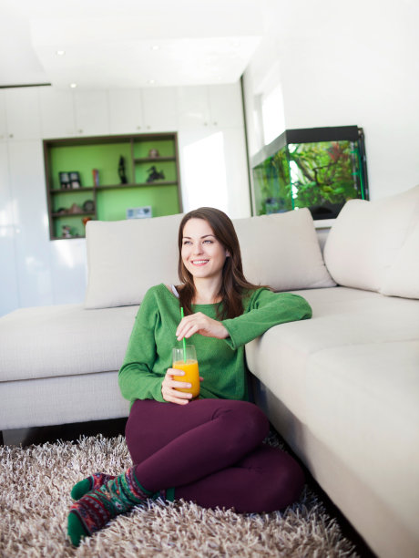 在家放松图片下载