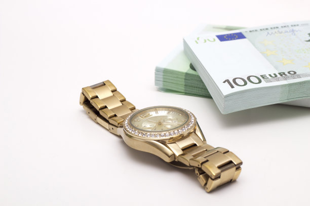 金表和钱图片下载