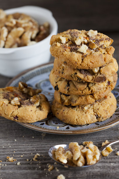 自制核桃辣椒饼干图片下载