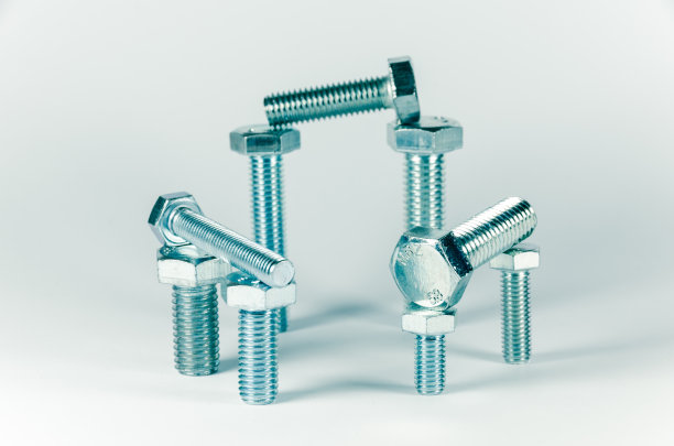 前面有像巨石阵这样的螺丝图片下载