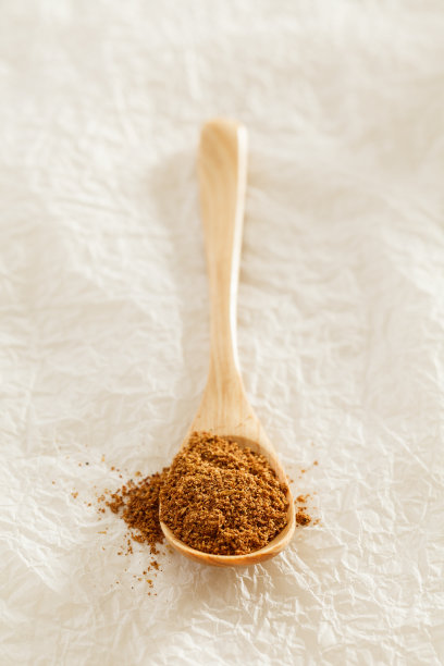 木勺里的花椒图片下载