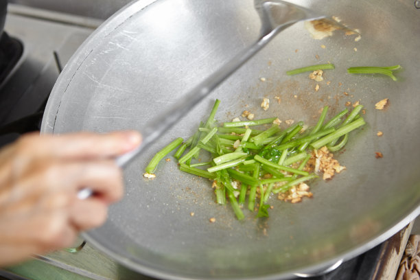 炒日本菠菜图片下载