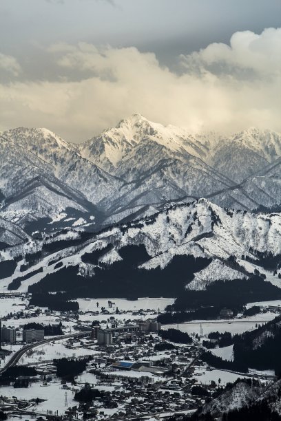 玉泽·科根滑雪胜地图片下载