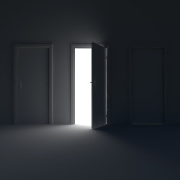 有门的暗室图片下载