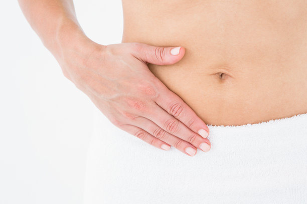 遭受月经疼痛的妇女图片下载