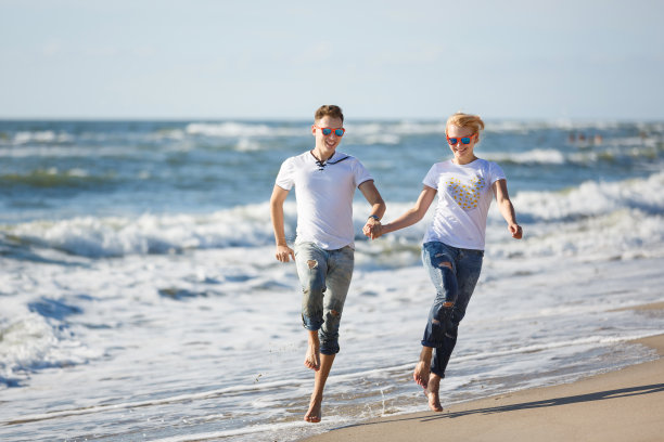 快乐的暑假图片下载