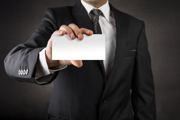 商人出示名片图片下载