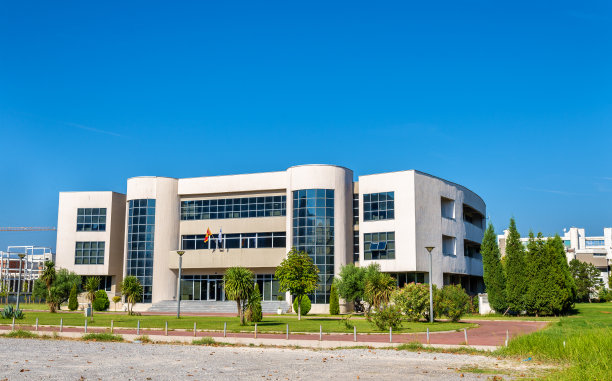 波德戈里察黑山大学教区长图片下载