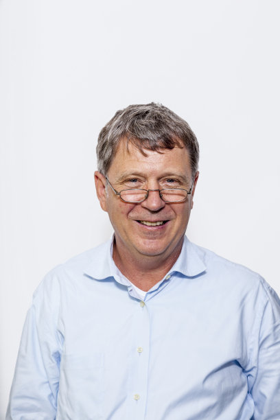 微笑的快乐的人图片下载