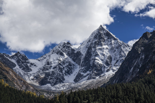雪山素材图片