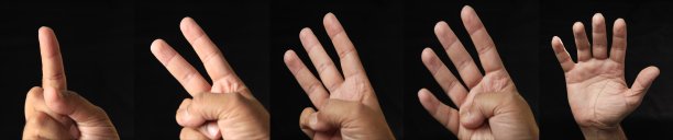 计数手在黑色背景图片下载