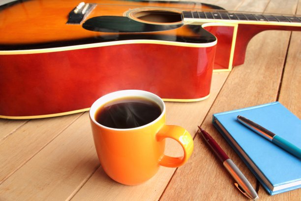 咖啡杯图片下载