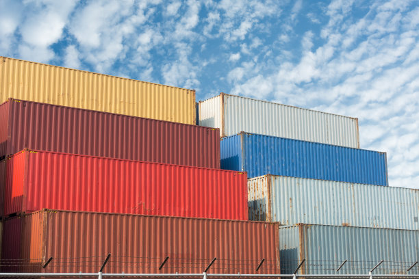 装卸堆垛集装箱运输与阳光。、运输业务。图片下载