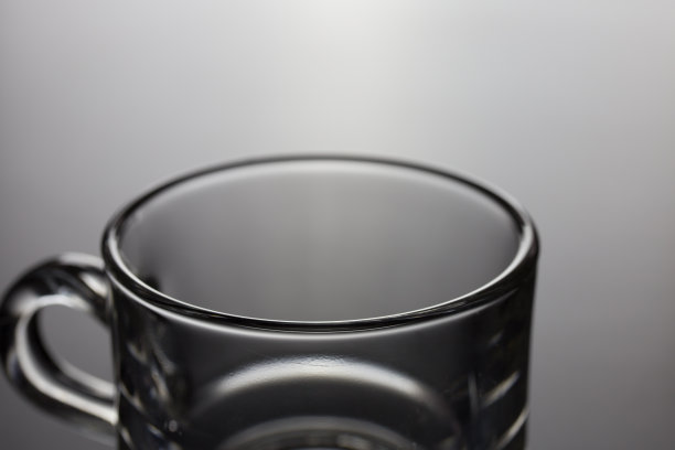 空的玻璃图片下载