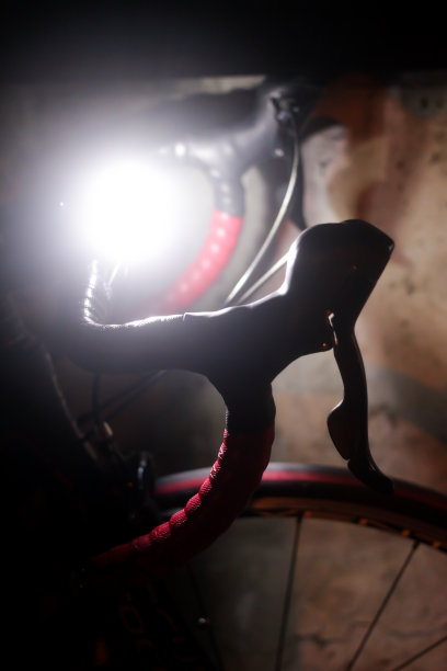 车把和光线图片下载