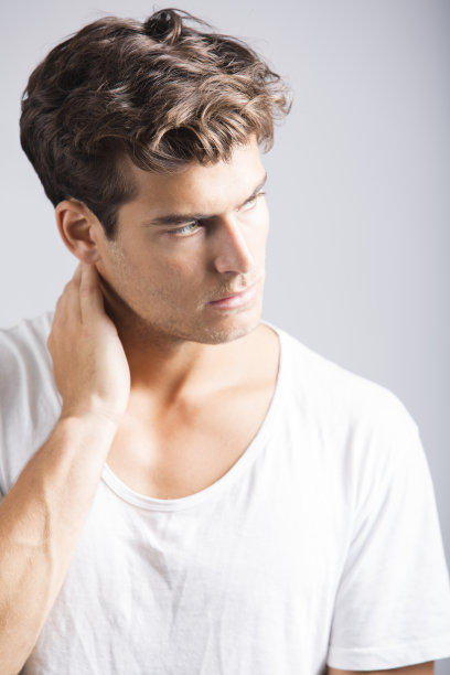 英俊的男人图片下载