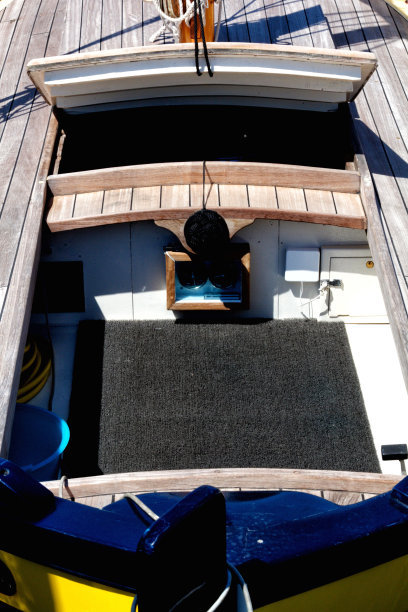 旅游的船图片下载